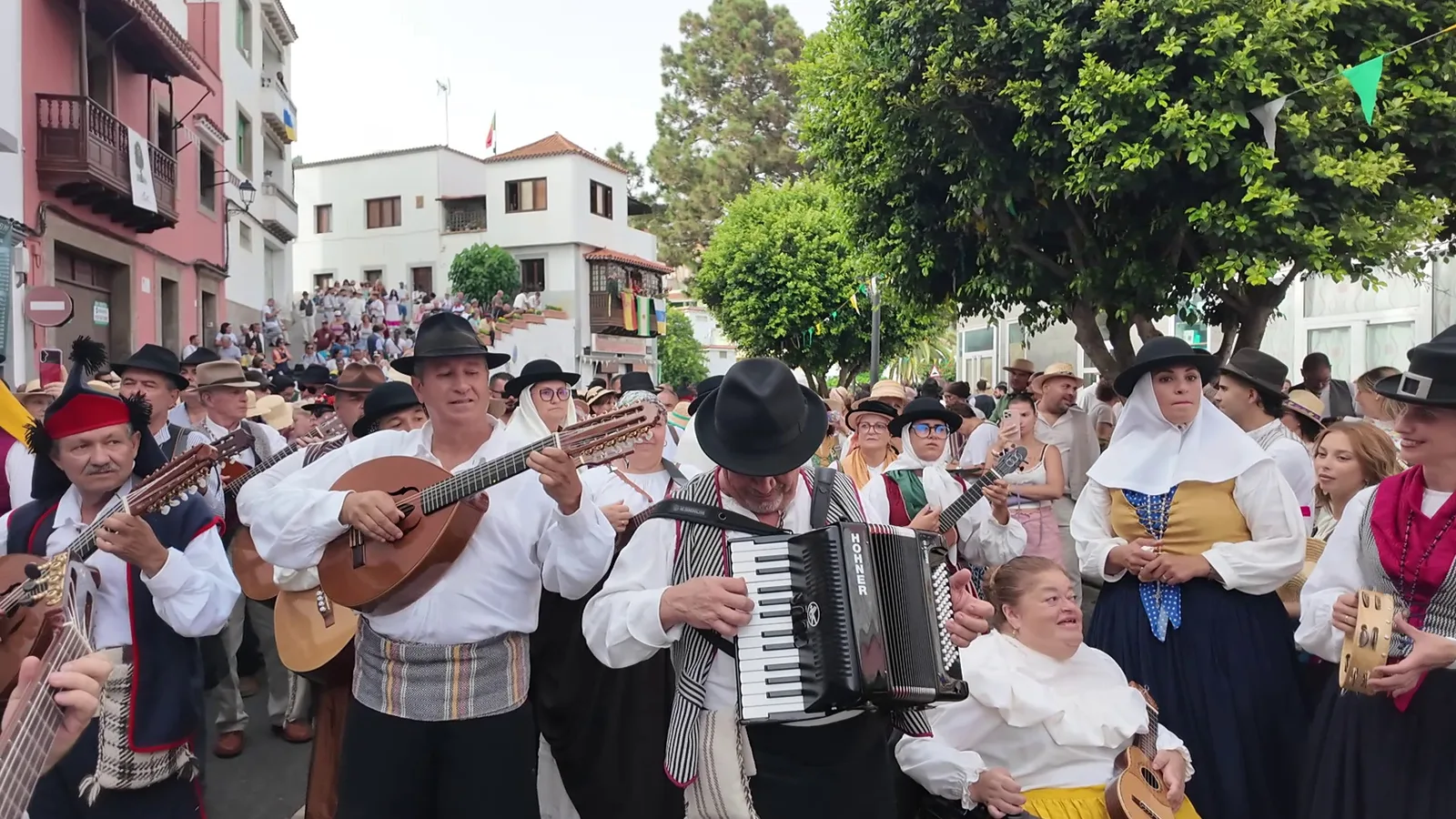 Actuaciones y agenda pública
